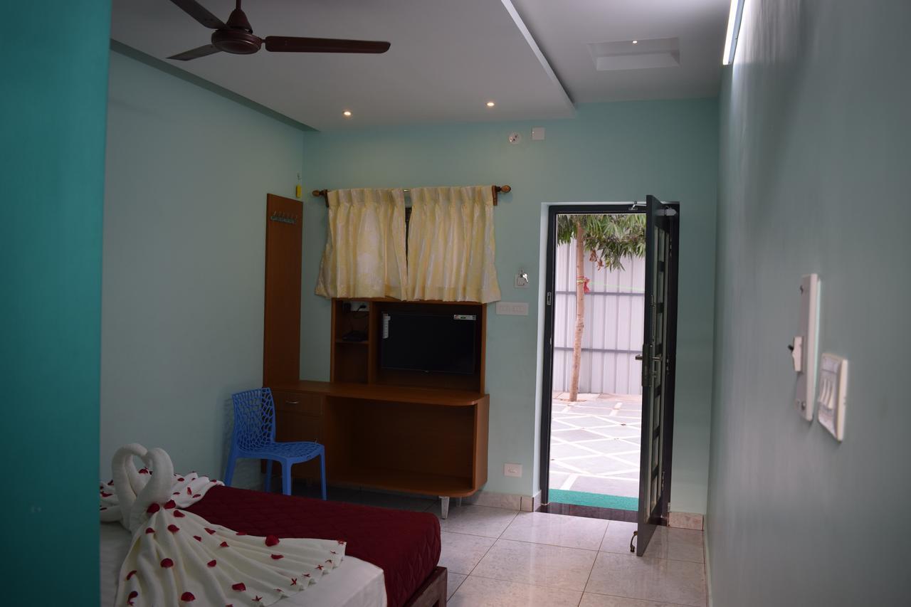 Wind Chimes Hotell Kuilapalayam Eksteriør bilde
